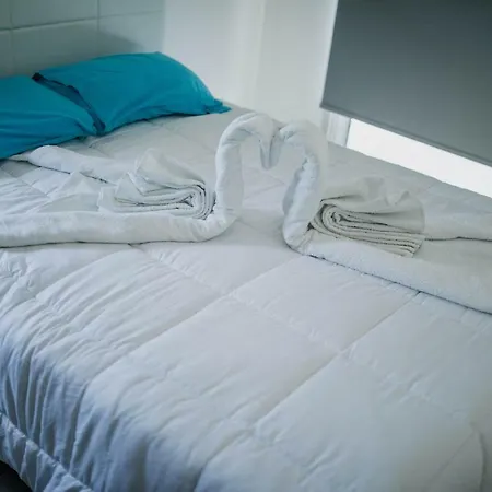 Twins Appartamento Kato Pyrgos